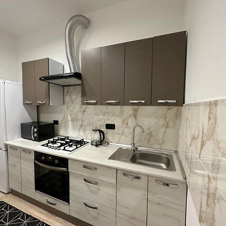 Levvv Apartment Lviv Eksteriør bilde
